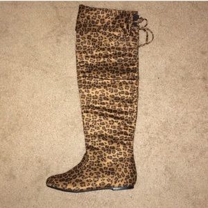 💛 WEST BLVD LEOPARD BOOTS💛 🖤NEW🖤